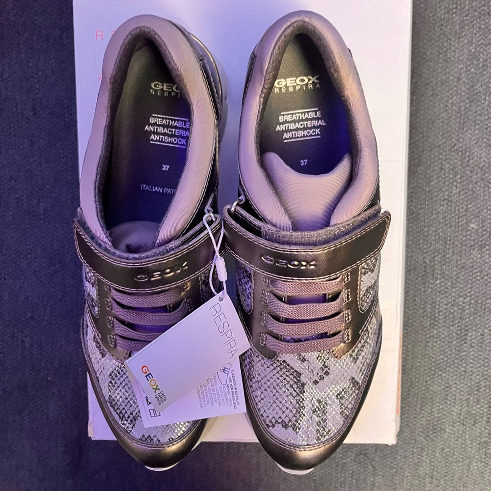Geox Respira Girls Sukie Faux Leather Snake Print Sneakers Shoes